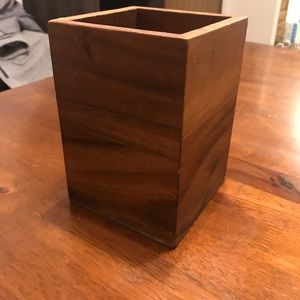 Target-Wooden utensil holder